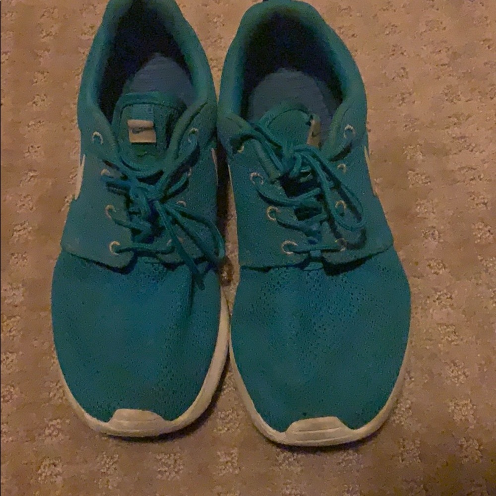 Nike shoes